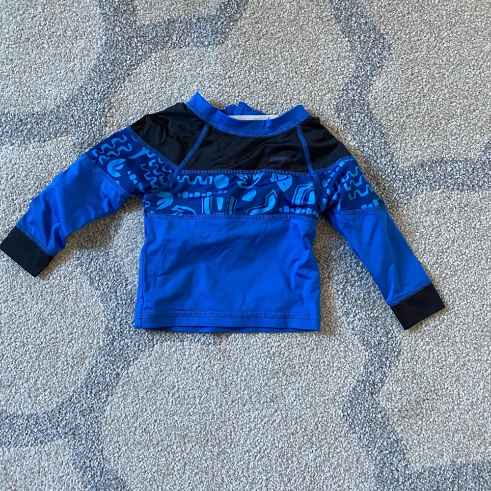 Patagonia swim shirt rash guard